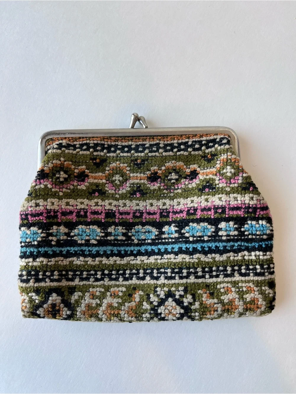 Vintage Kisslock Coin Purse Tapestry